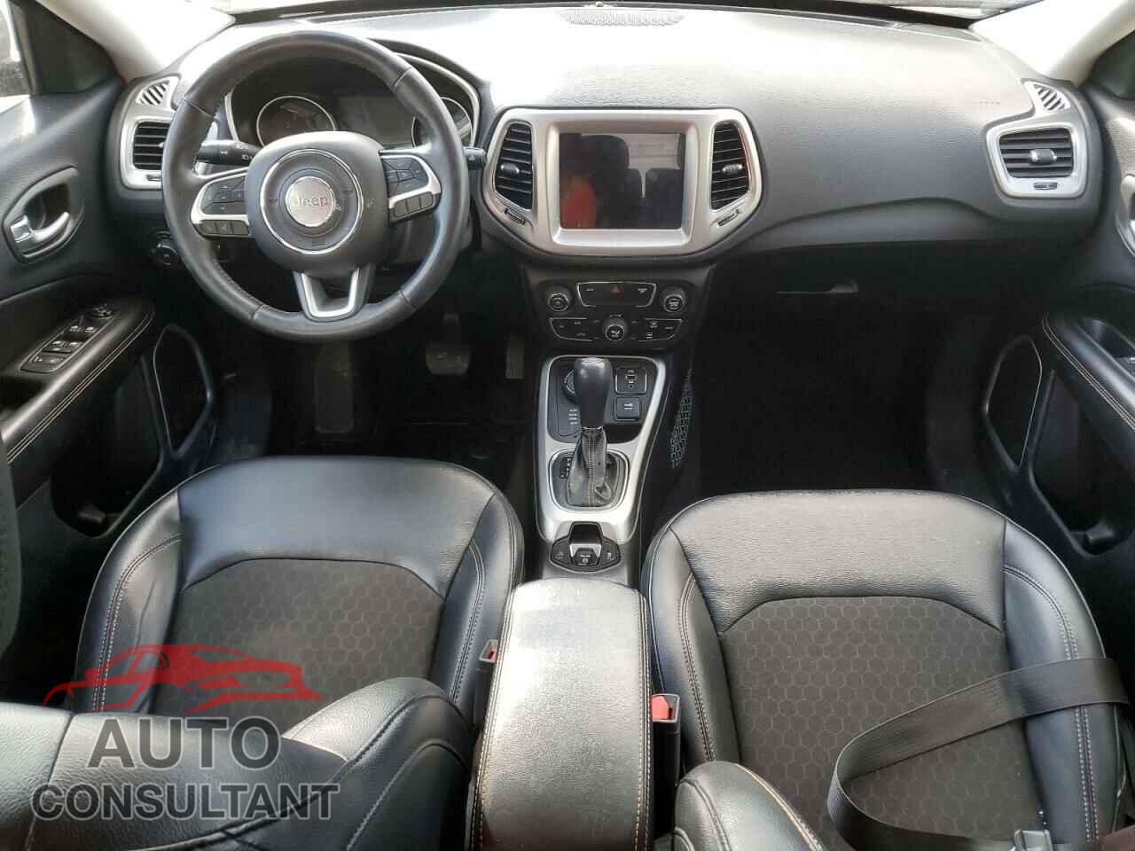 JEEP COMPASS 2017 - 3C4NJDBB7HT651763