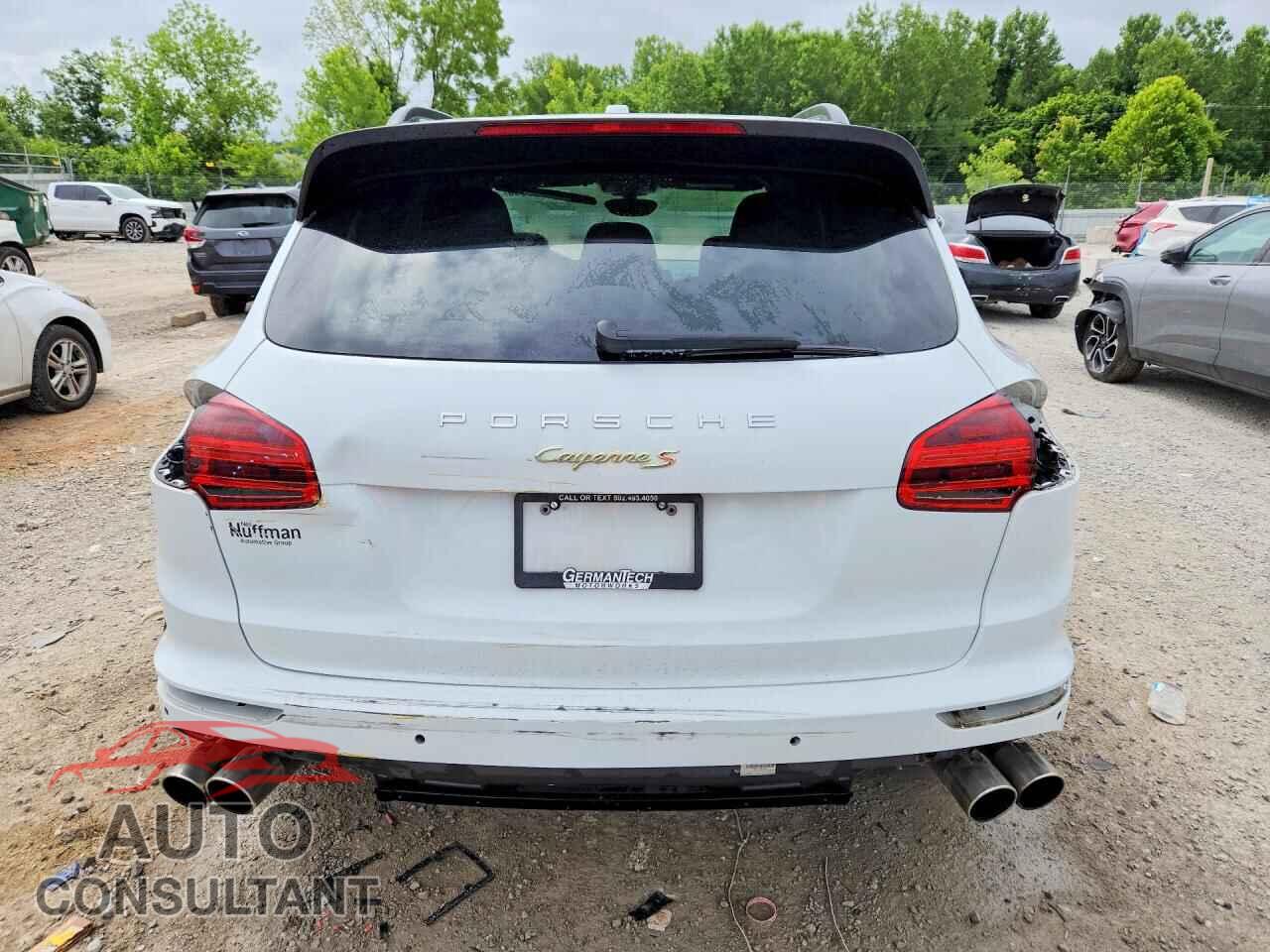 PORSCHE CAYENNE 2015 - WP1AE2A24FLA50214
