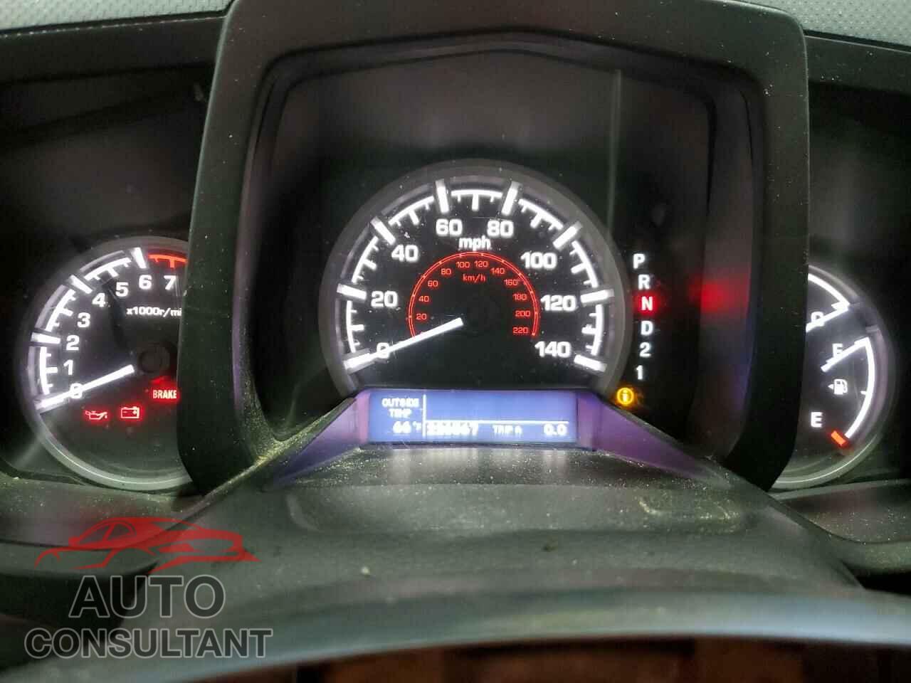 HONDA RIDGELINE 2013 - 5FPYK1F57DB008861