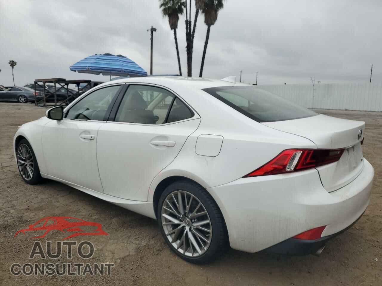 LEXUS IS 2014 - JTHBF1D22E5028710