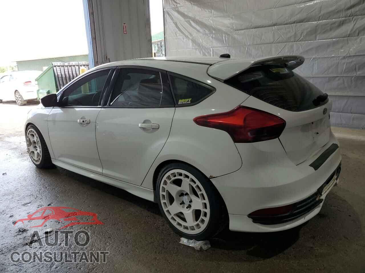 FORD FOCUS 2016 - 1FADP3L95GL260806