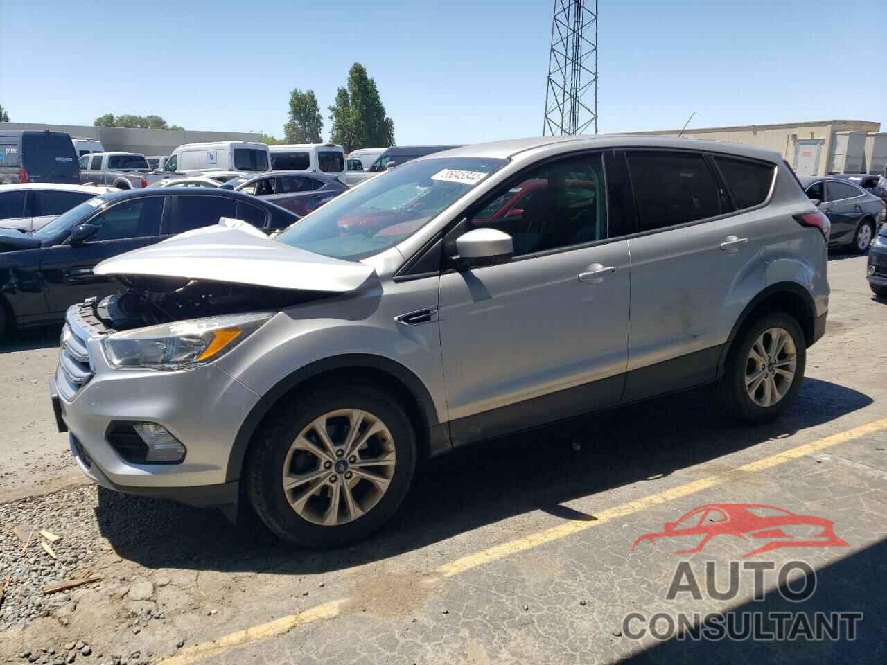 FORD ESCAPE 2017 - 1FMCU0GD3HUF08859