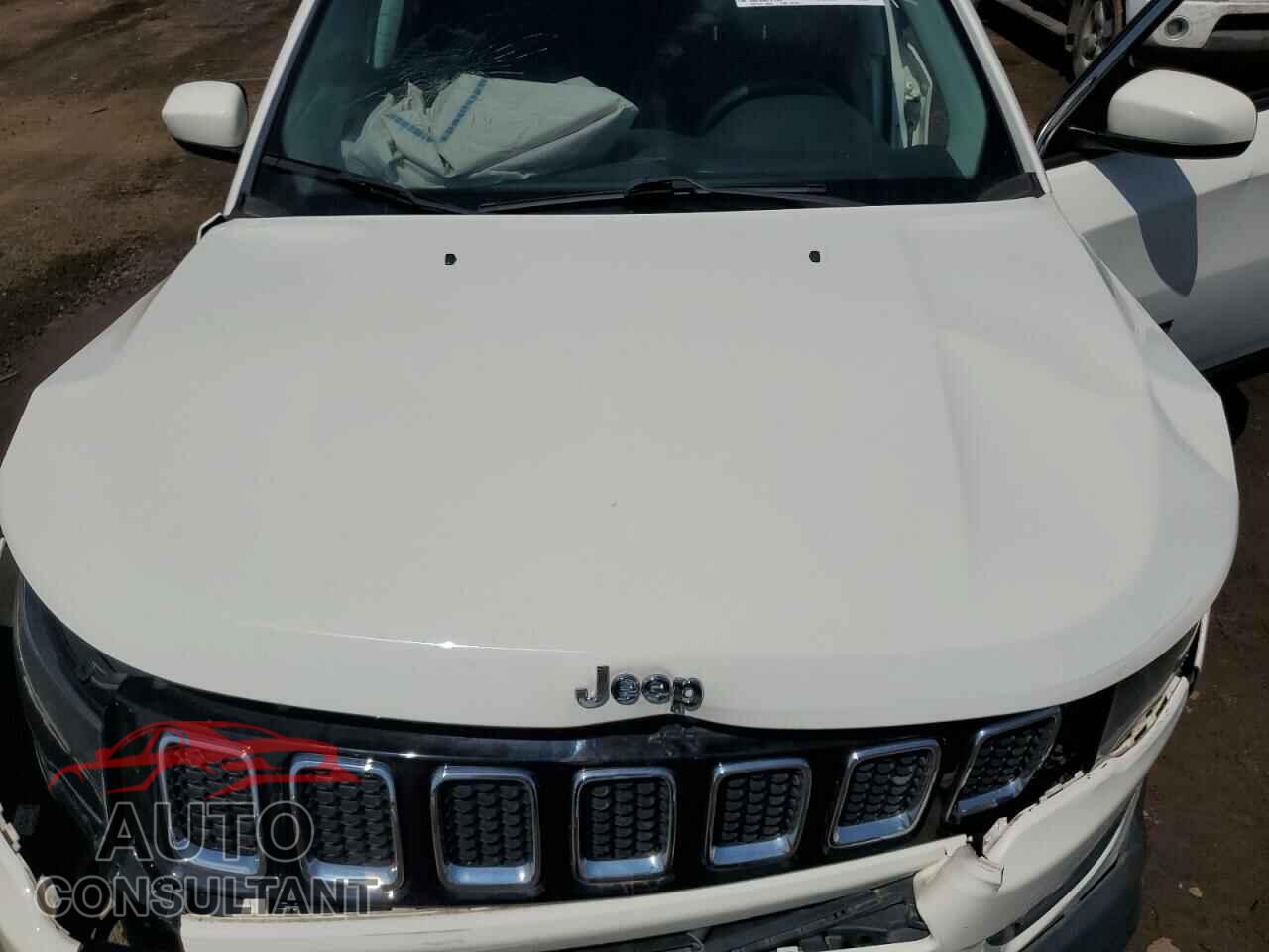 JEEP COMPASS 2018 - 3C4NJDBB6JT436719