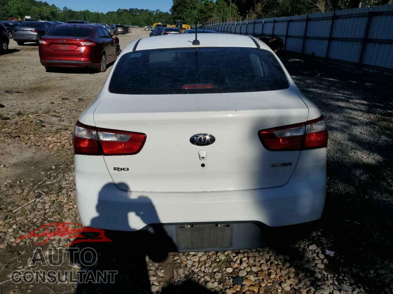 KIA RIO 2013 - KNADN4A37D6300301