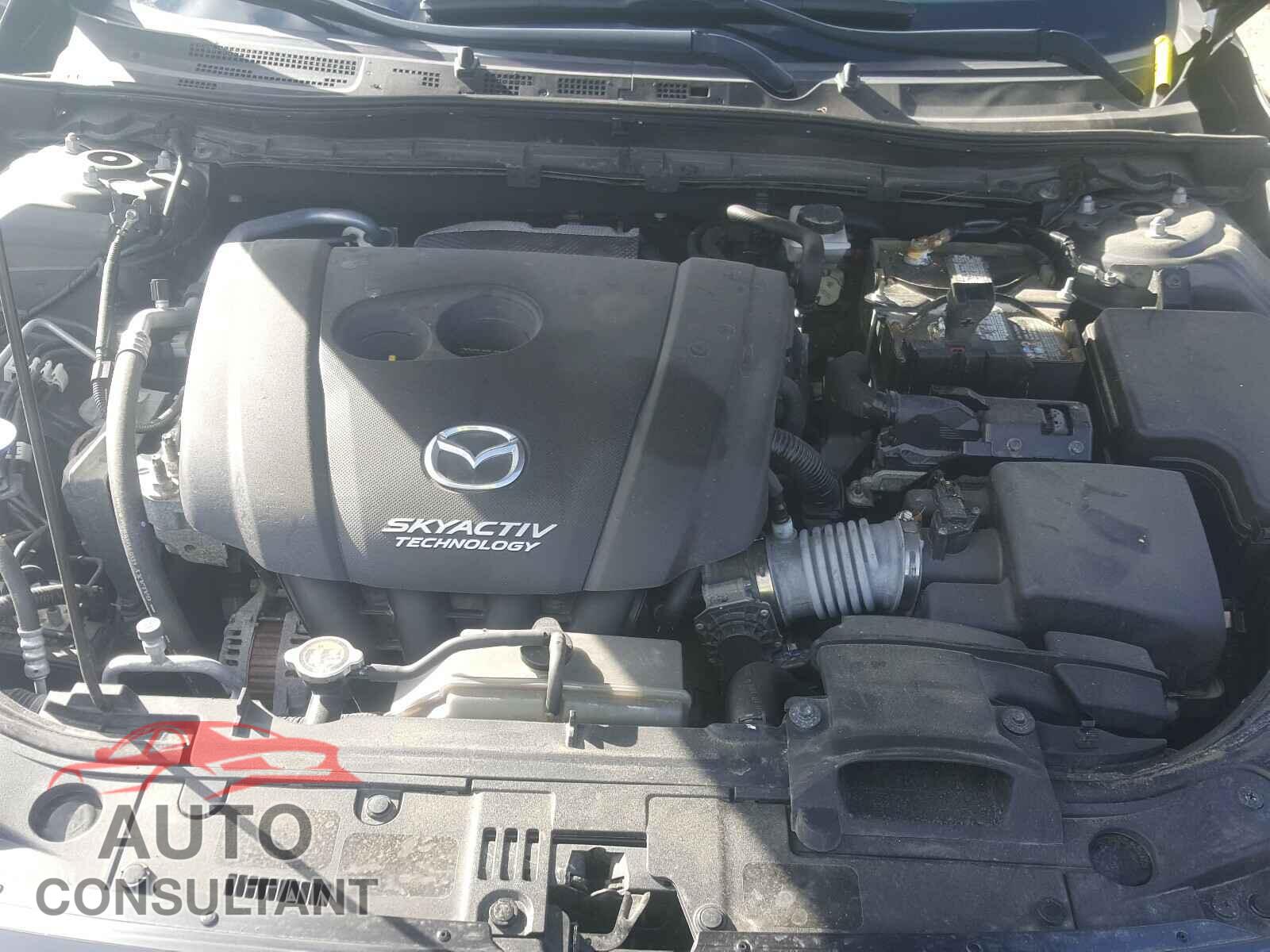 MAZDA 3 2017 - 3MZBN1U79HM155305