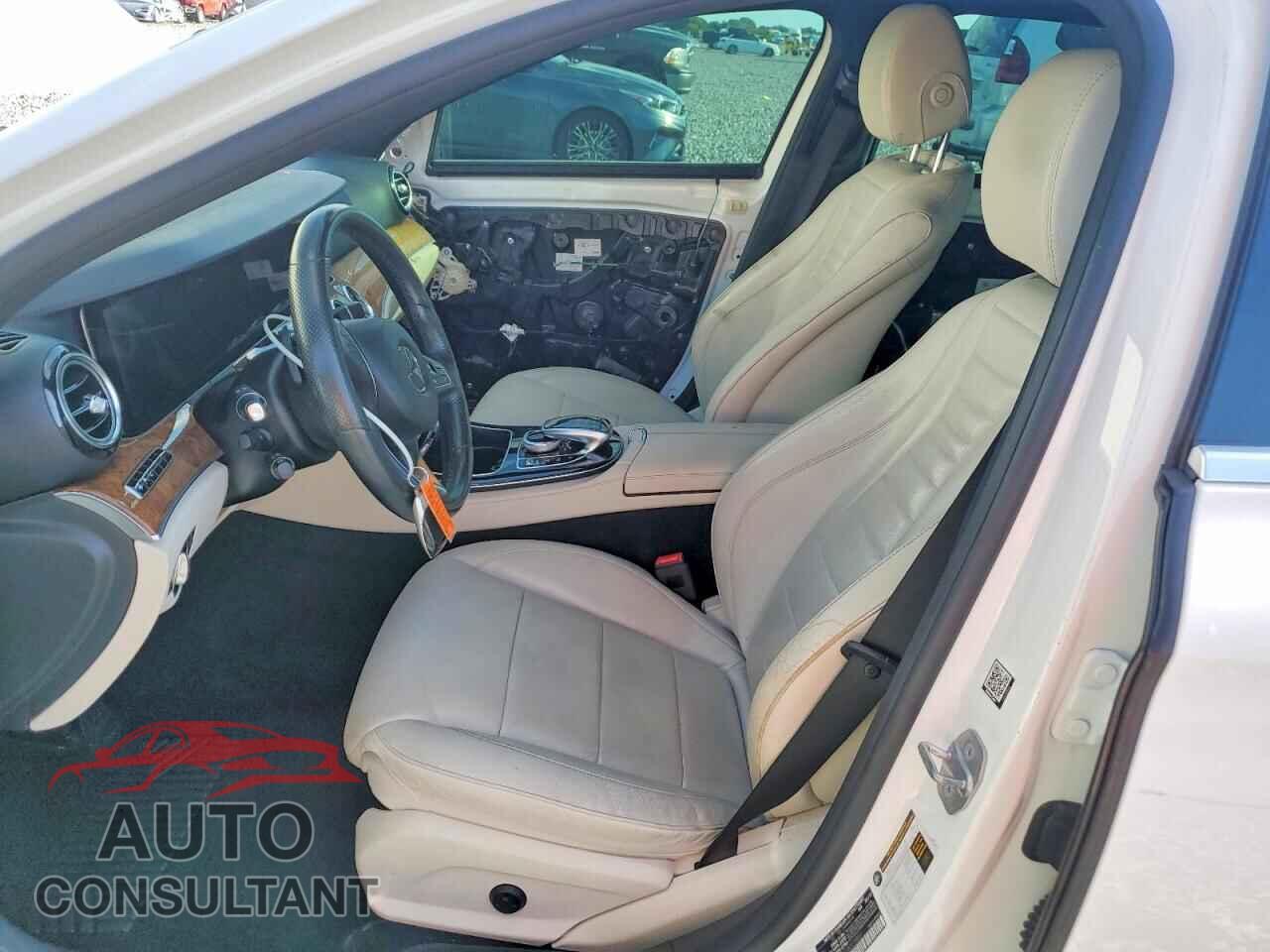 MERCEDES-BENZ E-CLASS 2018 - WDDZF4JB2JA315851