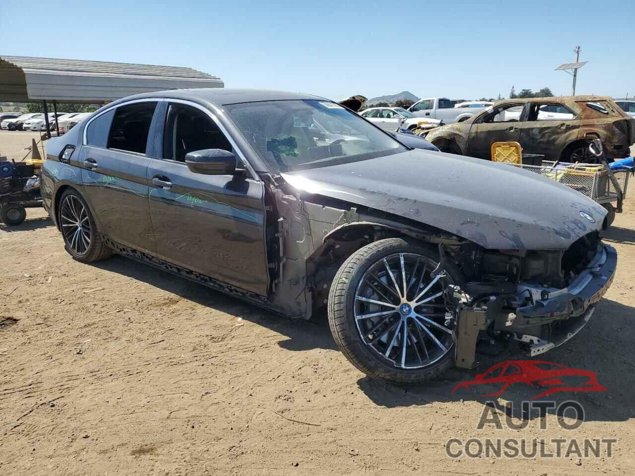 BMW 5 SERIES 2022 - WBA33AG08NCH70842
