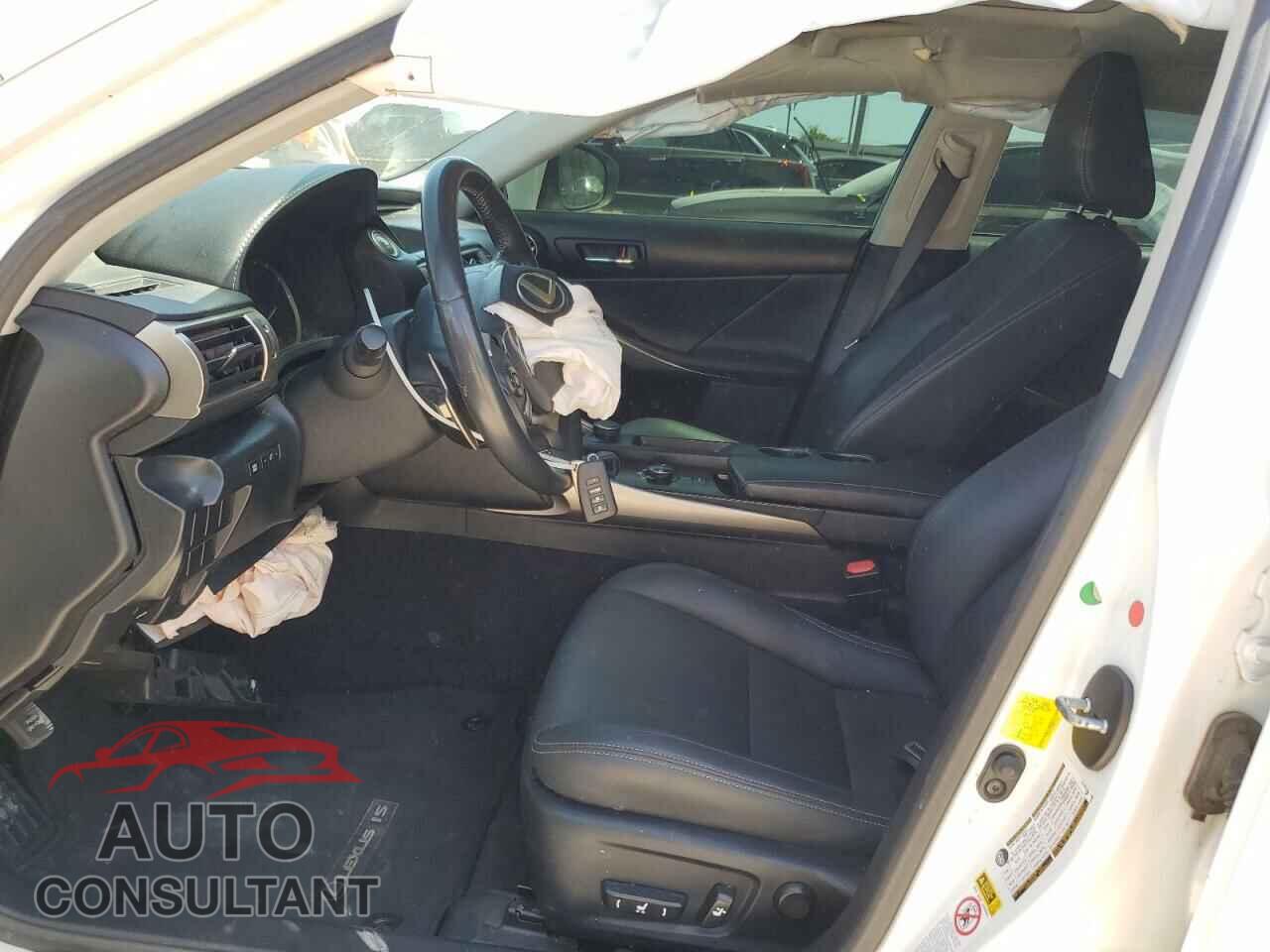 LEXUS IS 2014 - JTHBF1D25E5033920