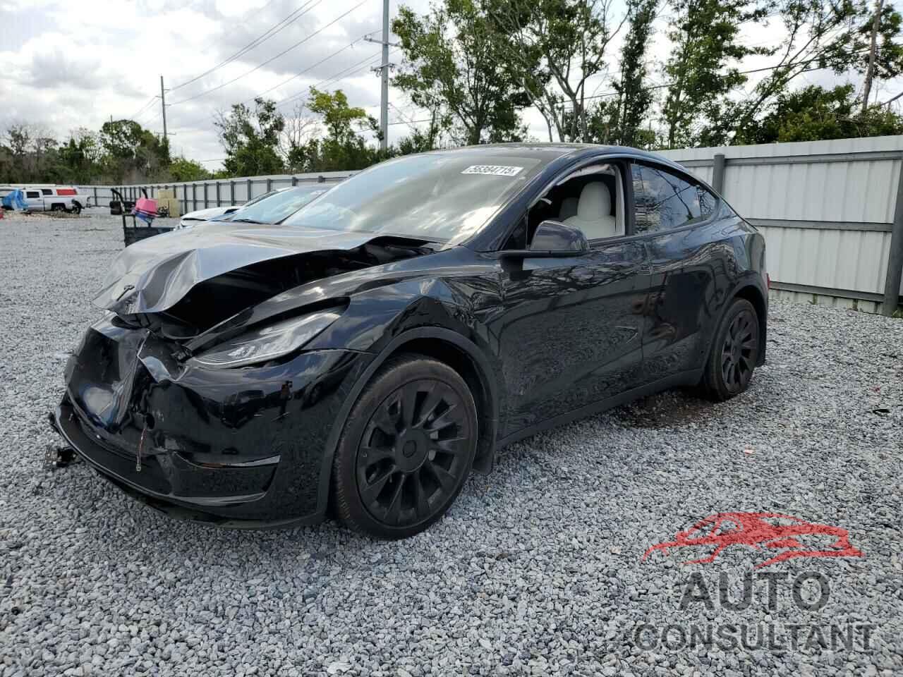 TESLA MODEL Y 2021 - 5YJYGDEE6MF130396