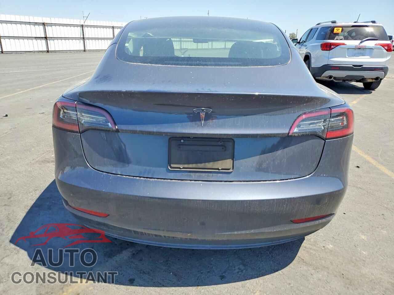 TESLA MODEL 3 2023 - 5YJ3E1EA8PF516236