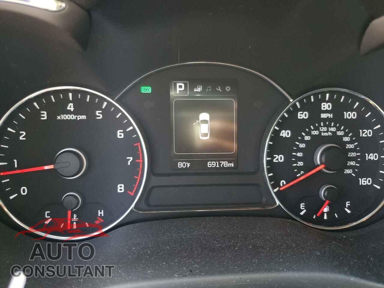 KIA FORTE 2017 - KNAFX5A83H5699644