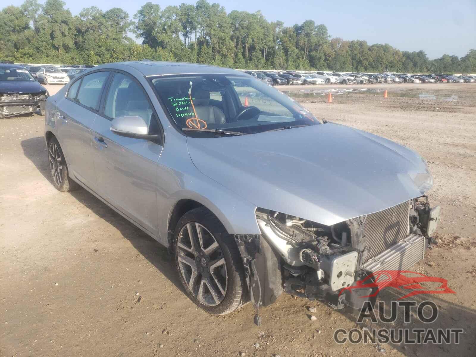 VOLVO S60 2017 - YV126MFL2H2430784