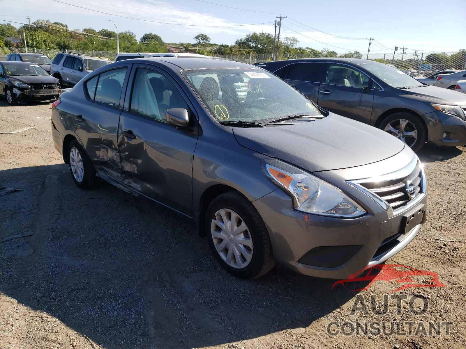 NISSAN VERSA 2018 - 3N1CN7AP1JL805922