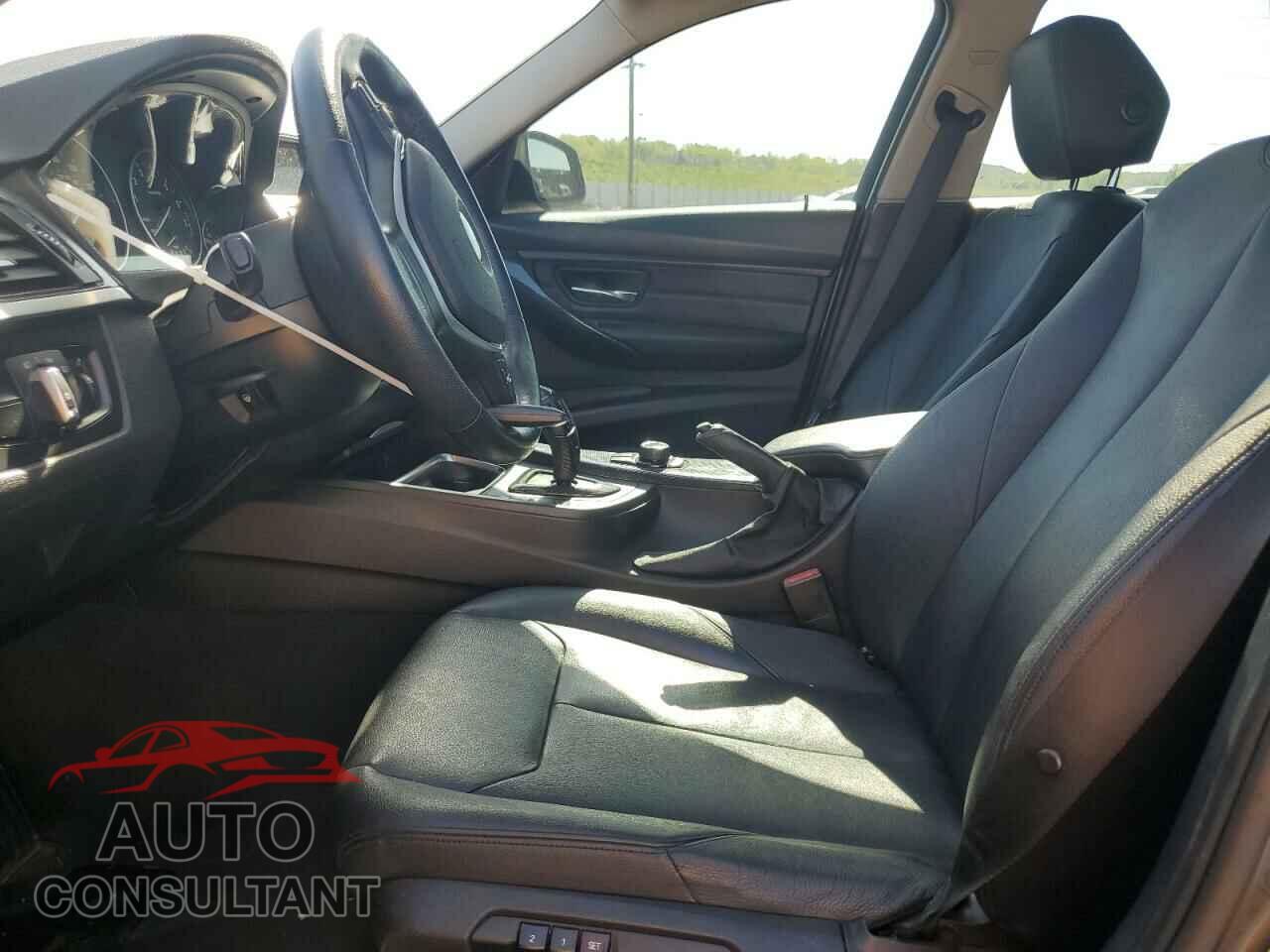 BMW 3 SERIES 2015 - WBA3B5C55FF961871