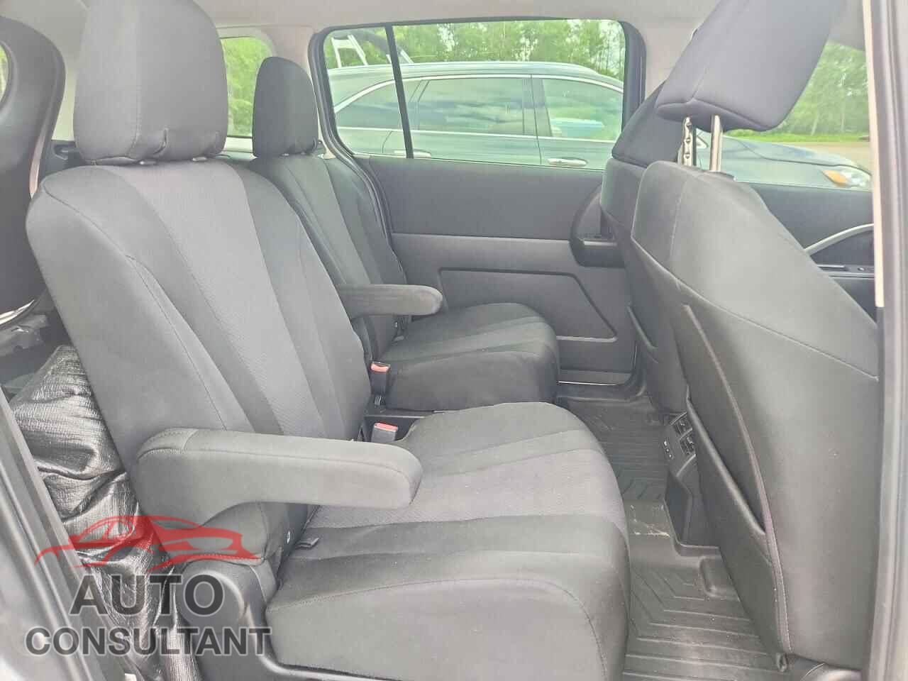 MAZDA 5 2017 - JM1CW2CL6H0194610