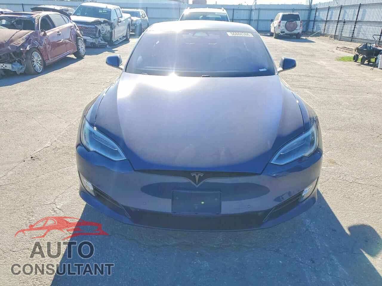 TESLA MODEL S 2017 - 5YJSA1E28HF200840