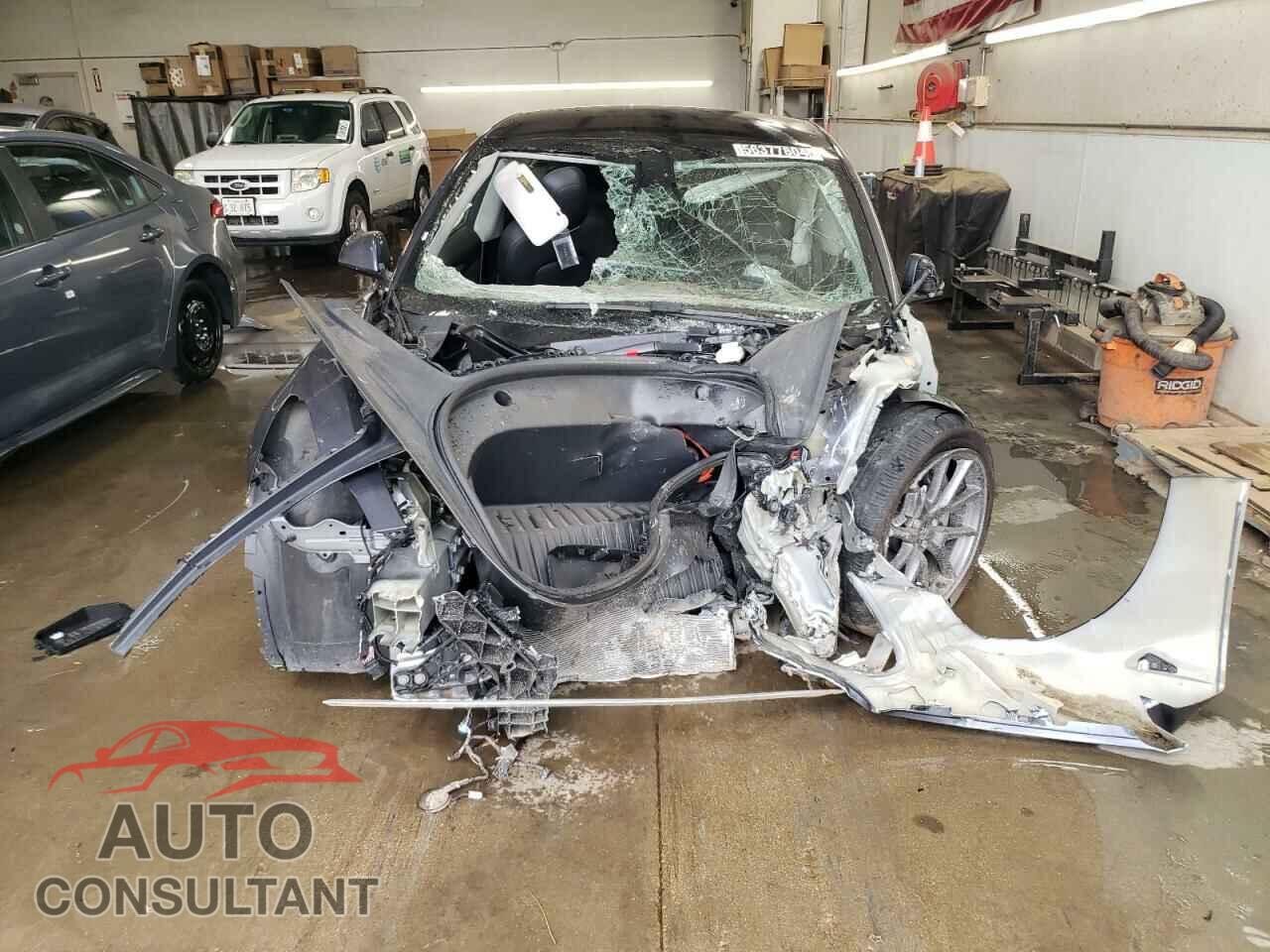 TESLA MODEL 3 2022 - 5YJ3E1EAXNF288818