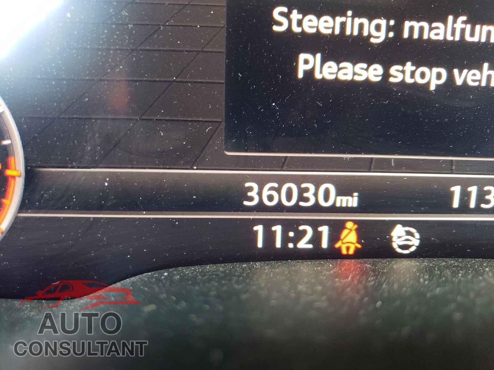 AUDI Q7 2018 - WA1LHAF76JD025697