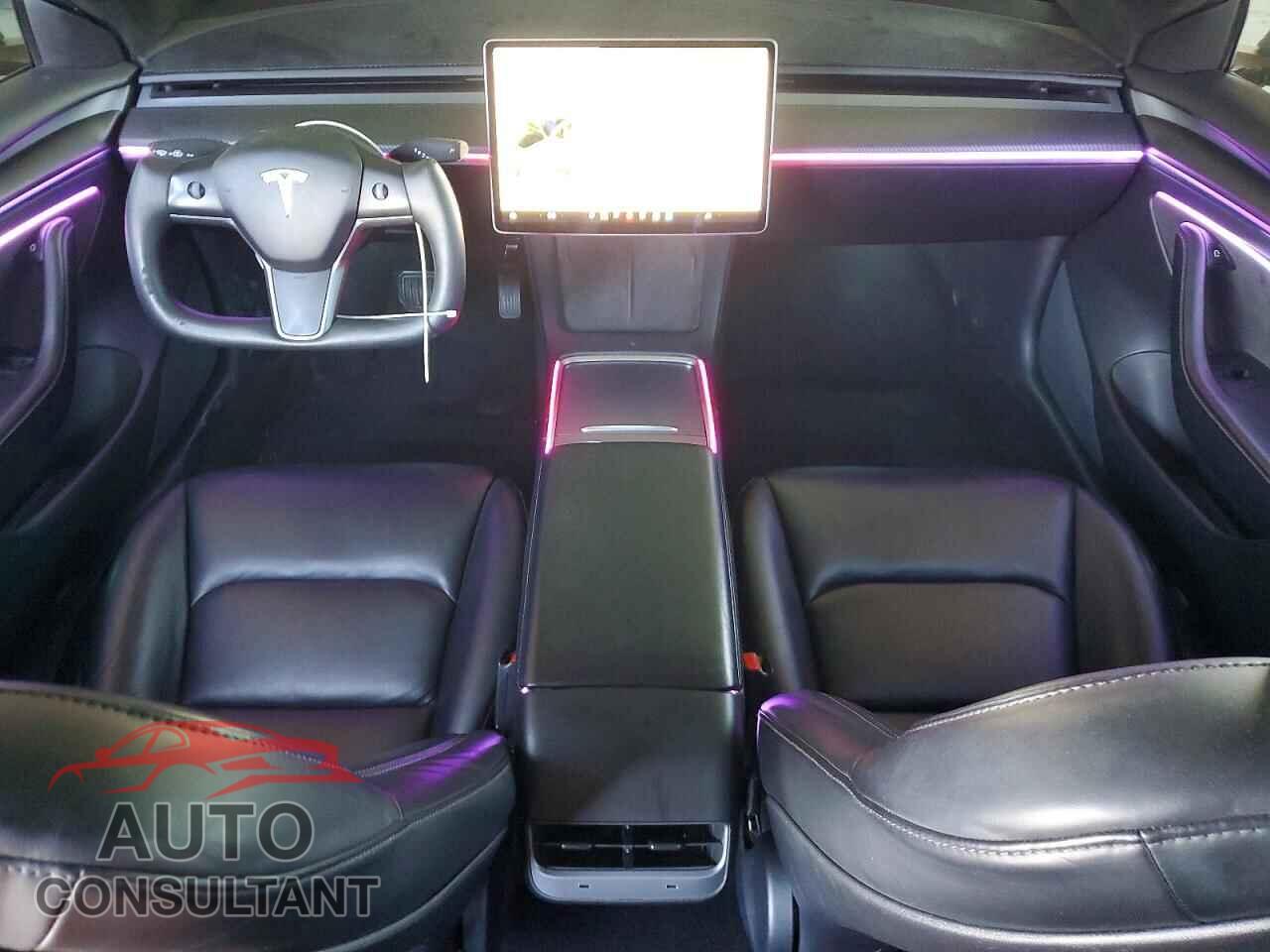 TESLA MODEL 3 2021 - 5YJ3E1EB9MF089511