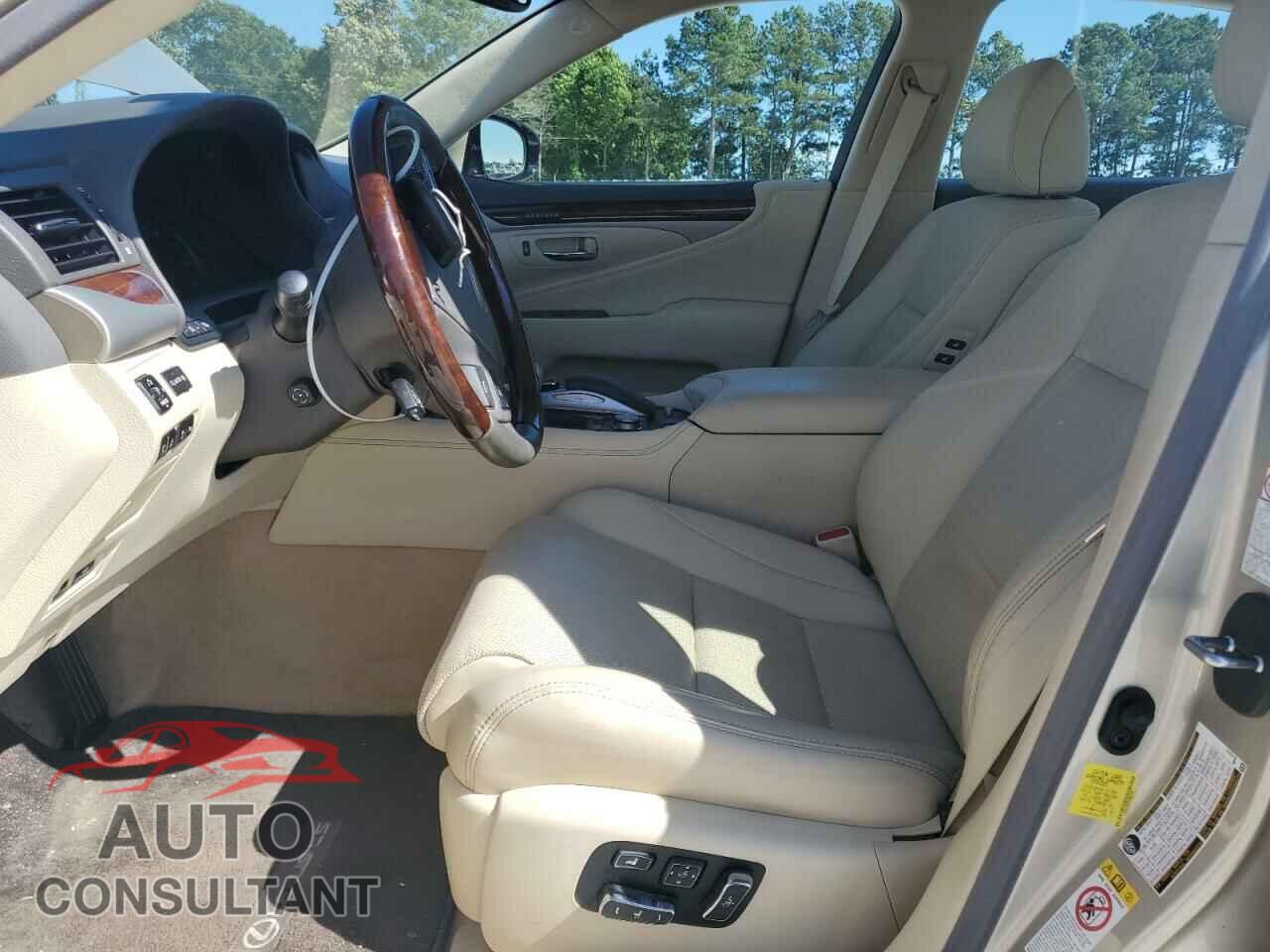 LEXUS LS460 2017 - JTHGL5EF5H5057937