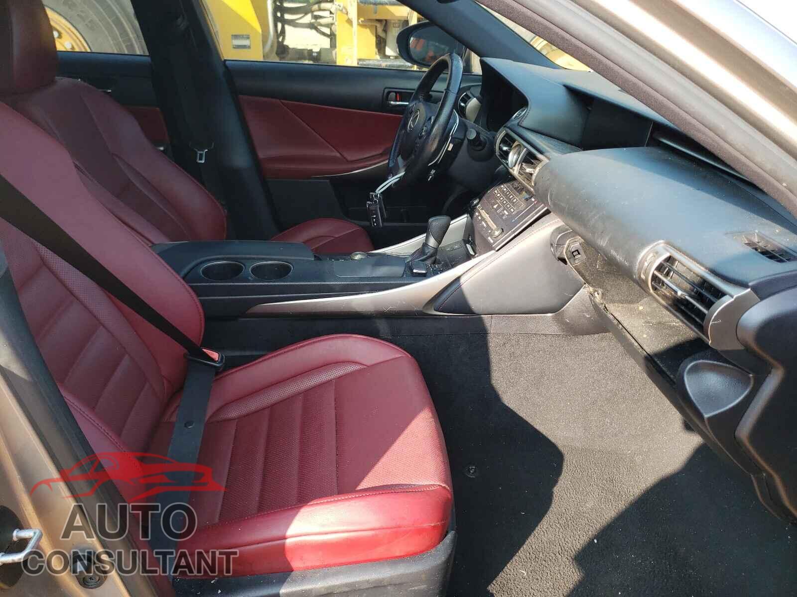 LEXUS IS 2016 - JTHBA1D29G5031184