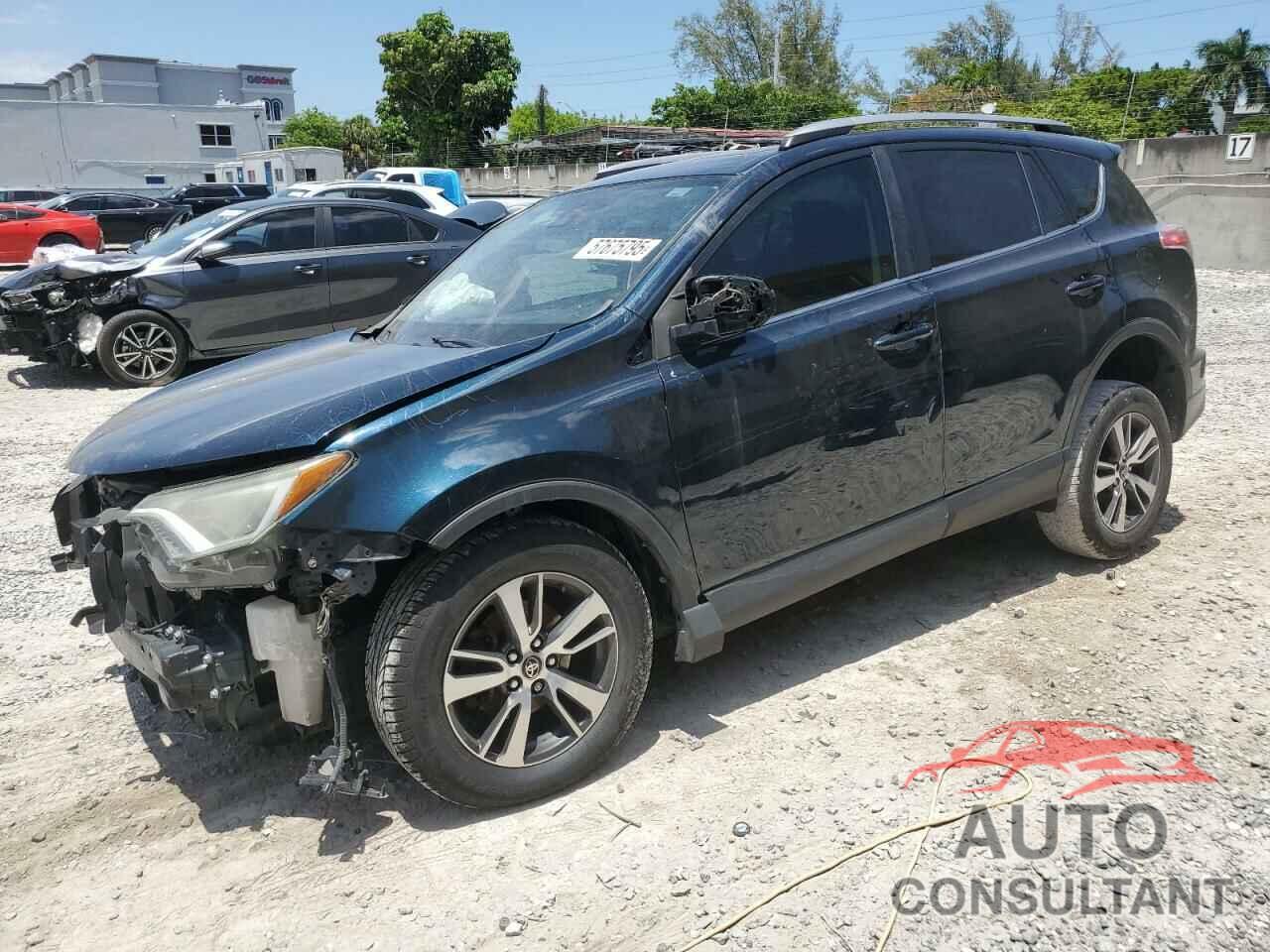 TOYOTA RAV4 2017 - JTMWFREVXHJ123568