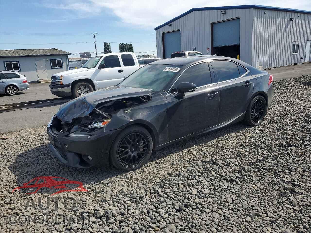 LEXUS IS 2014 - JTHCE1D20E5001450