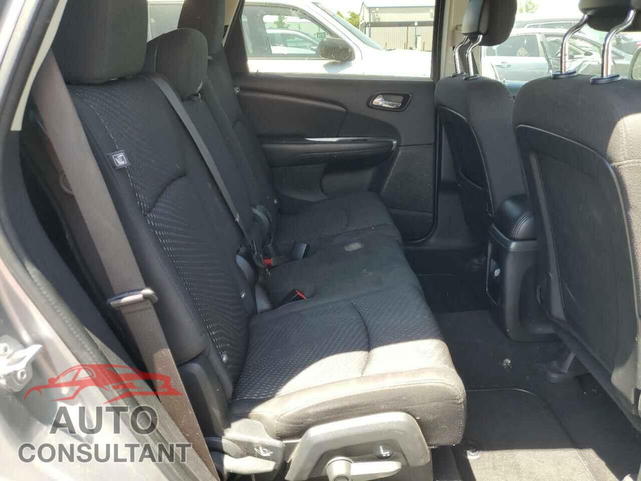 DODGE JOURNEY 2017 - 3C4PDCBG7HT547666