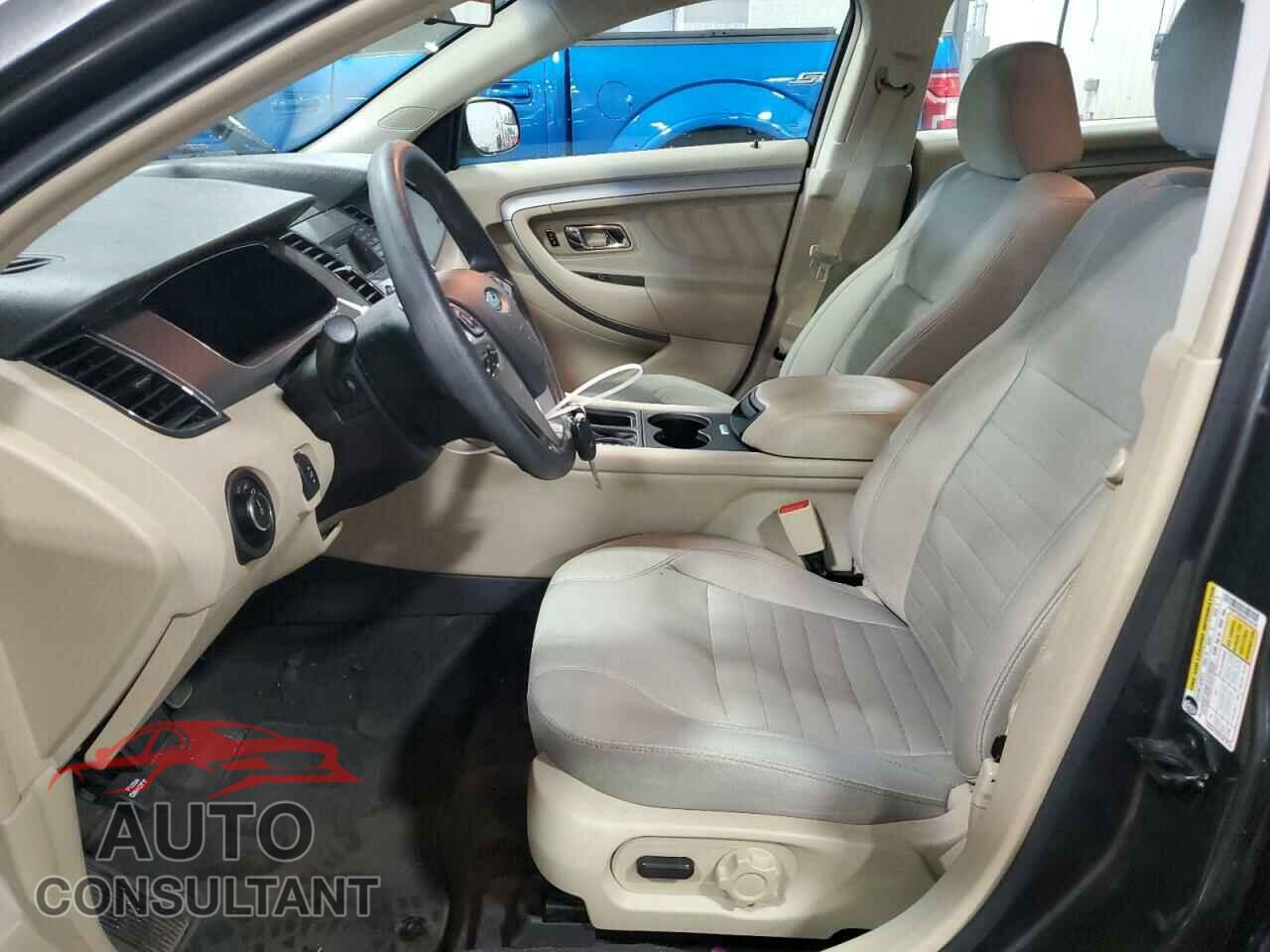 FORD TAURUS 2017 - 1FAHP2D84HG140345