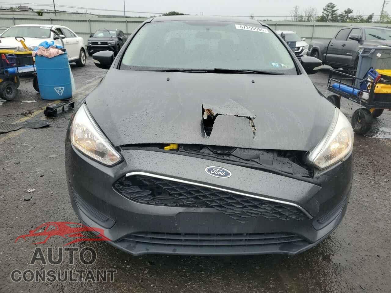 FORD FOCUS 2018 - 1FADP3F2XJL257650