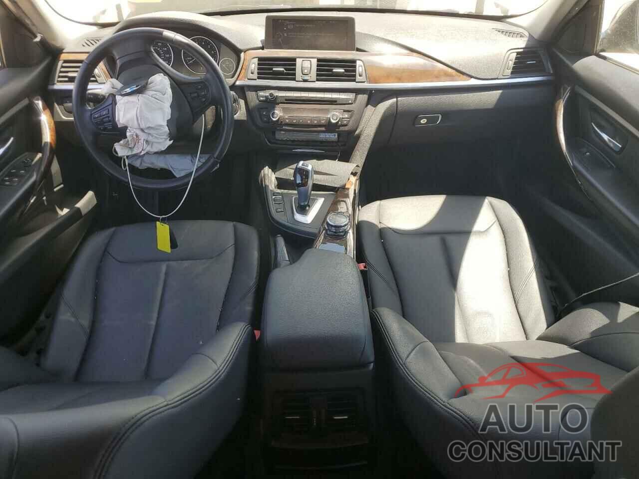 BMW 3 SERIES 2015 - WBA3B1G59FNT05410