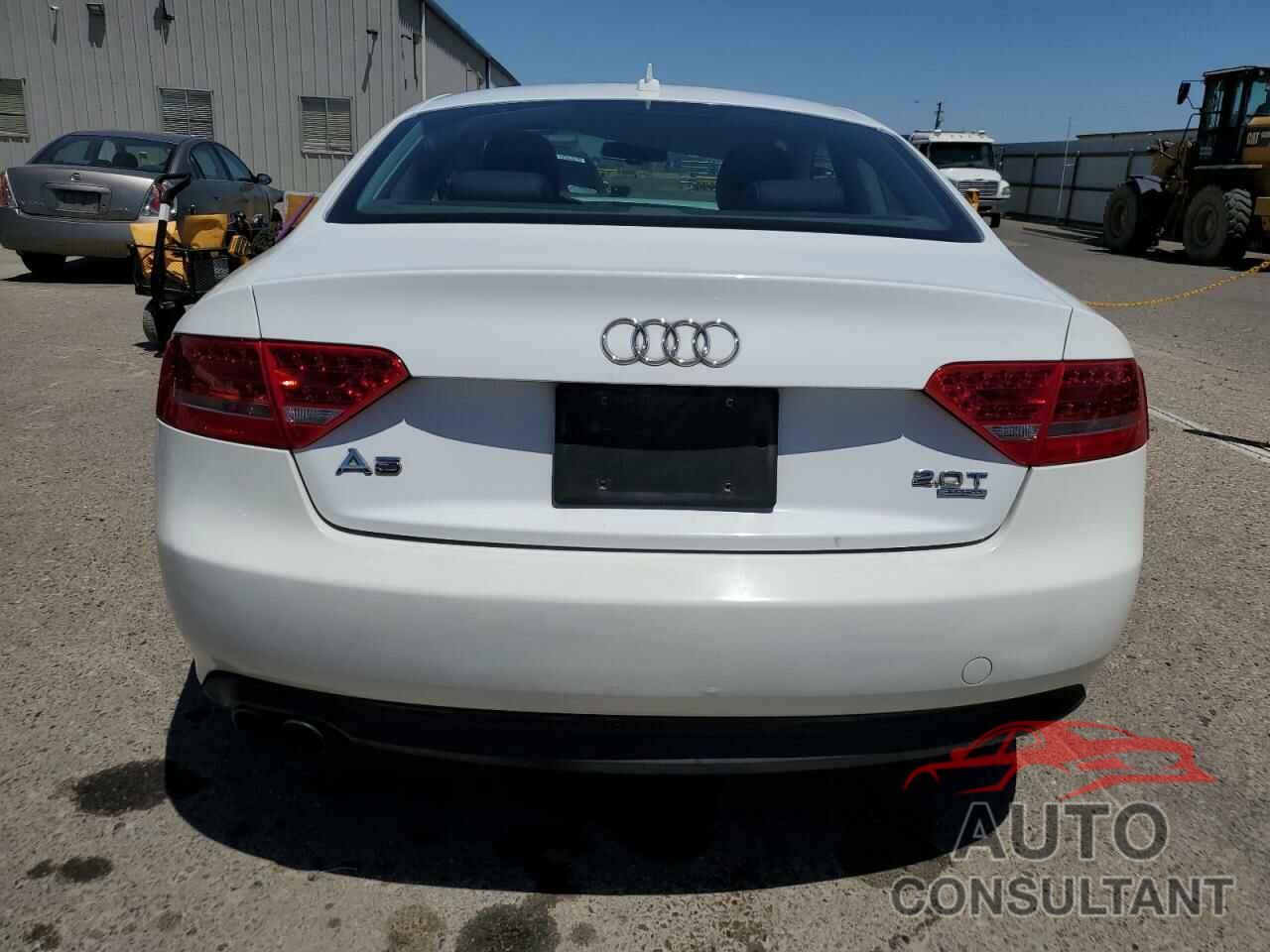 AUDI A5 2012 - WAULFAFR0CA024527