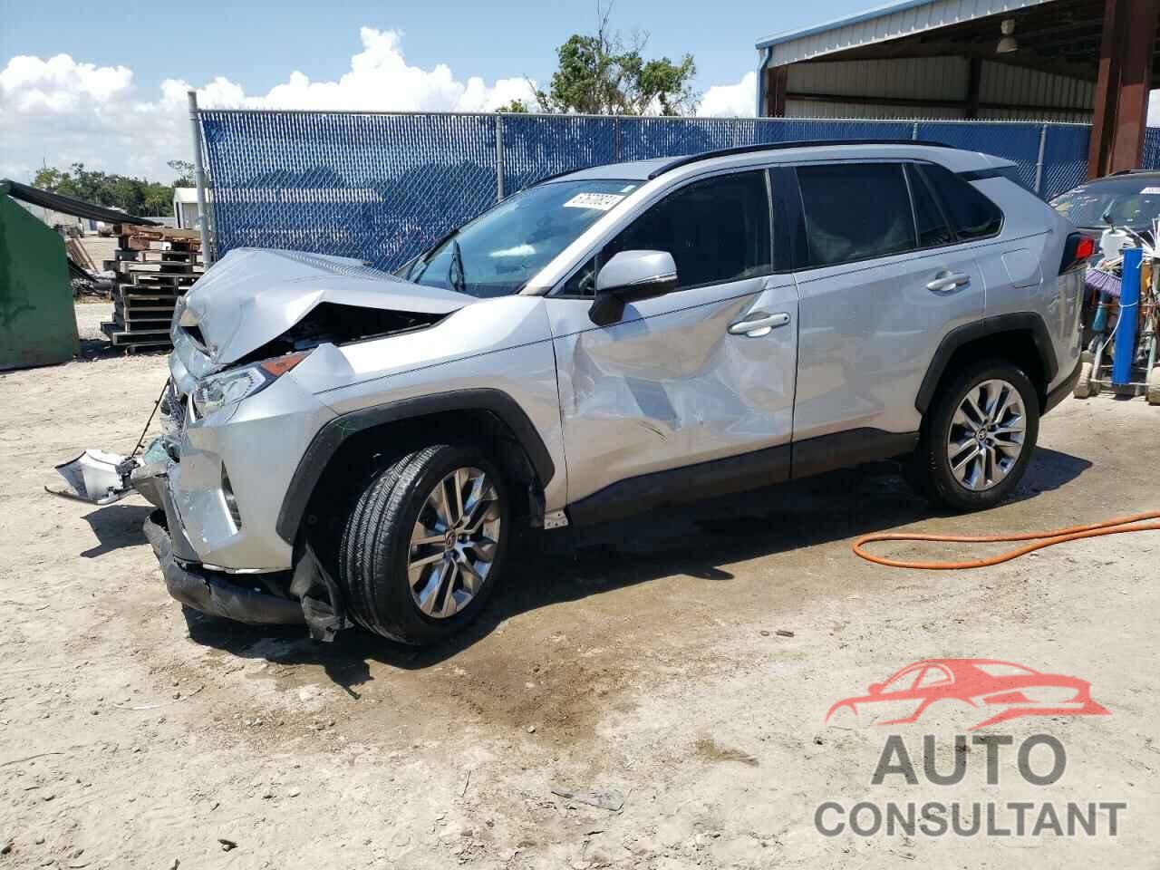 TOYOTA RAV4 2021 - 2T3C1RFV8MC126563