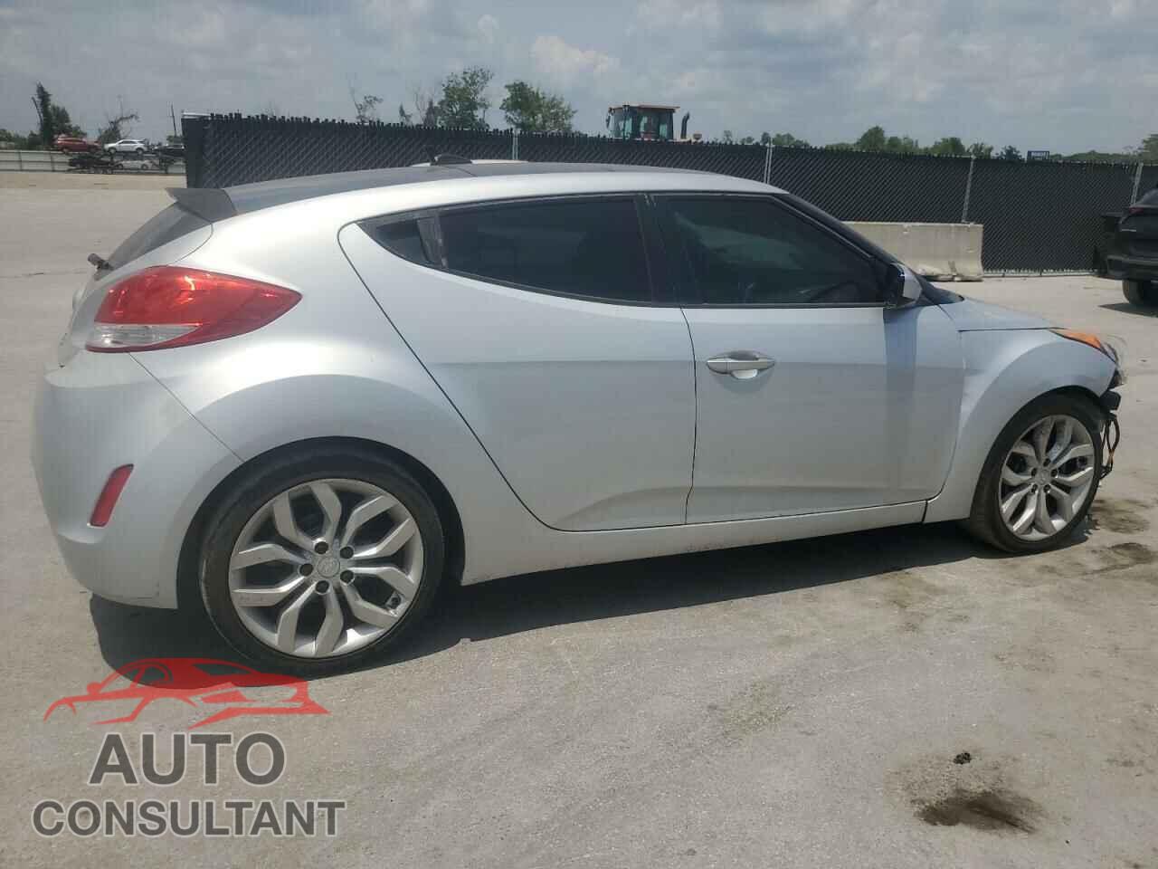 HYUNDAI VELOSTER 2013 - KMHTC6AD2DU168497