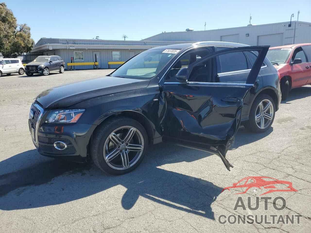 AUDI Q5 2011 - WA1DKAFP5BA032004