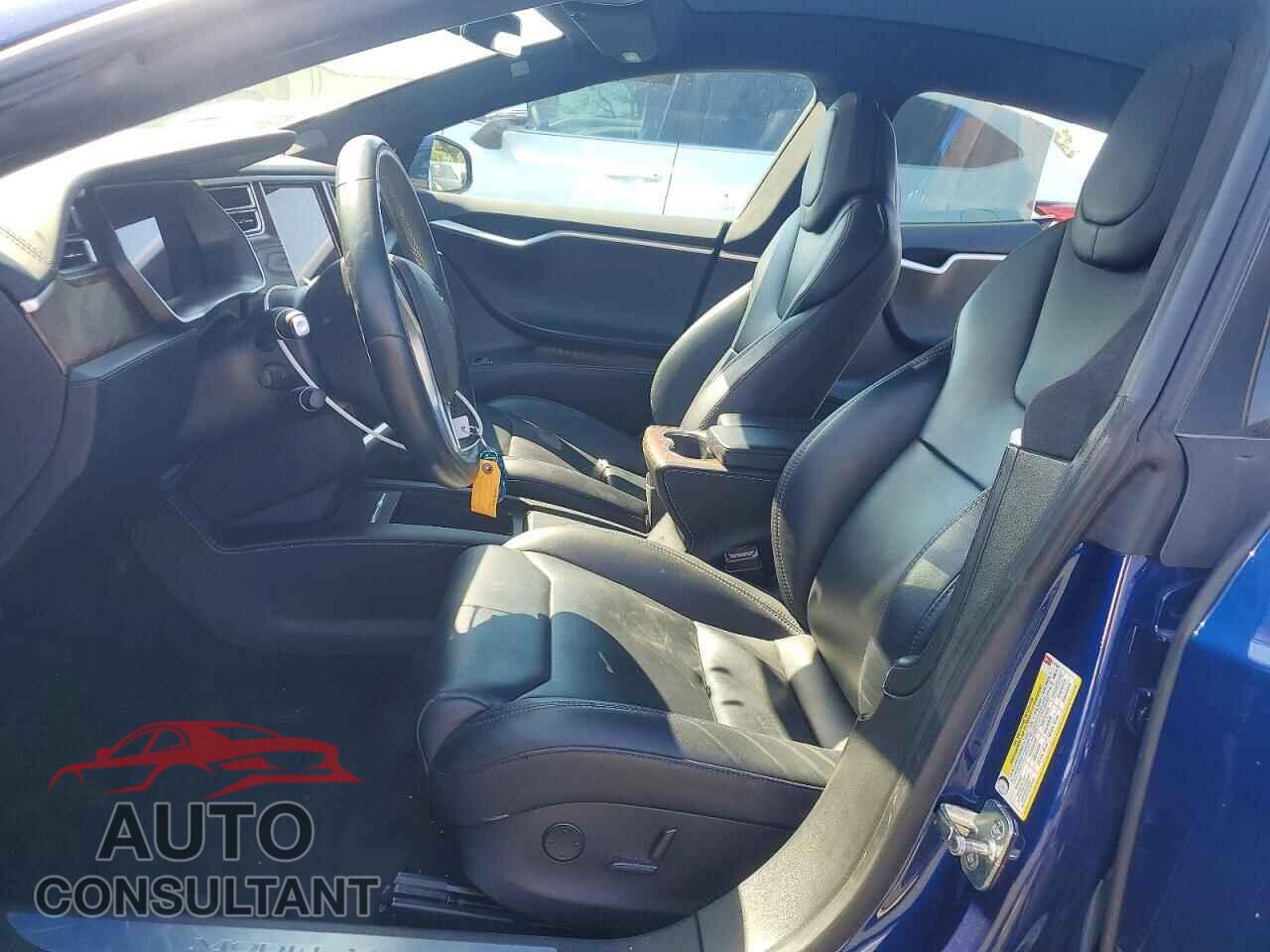 TESLA MODEL S 2017 - 5YJSA1E17HF217247