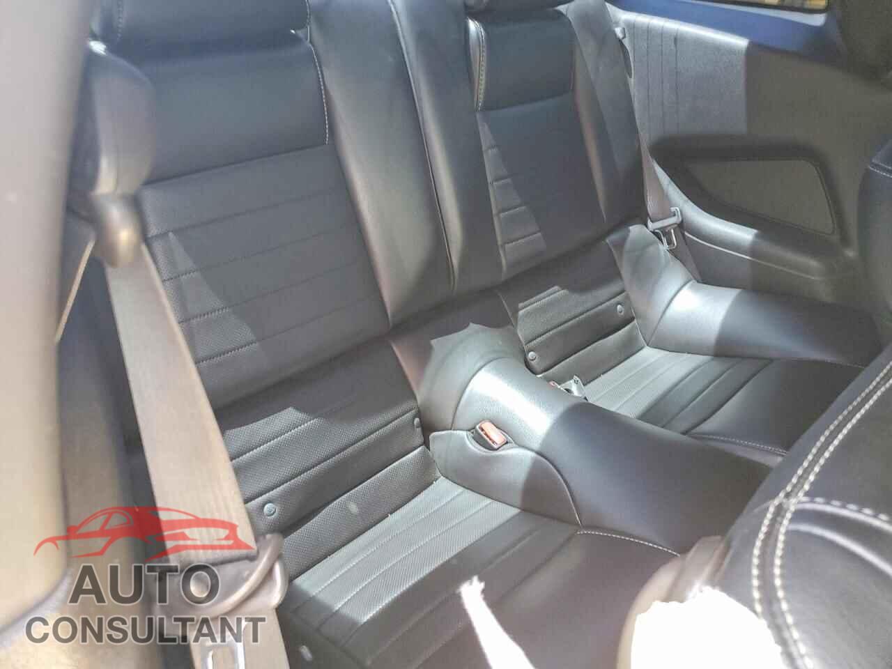 FORD MUSTANG 2013 - 1ZVBP8CF8D5231205