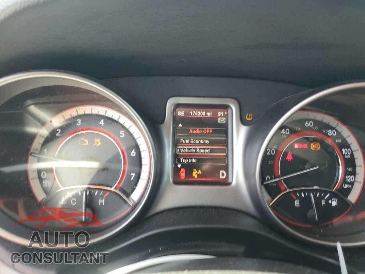 DODGE JOURNEY 2015 - 3C4PDCGG3FT682875
