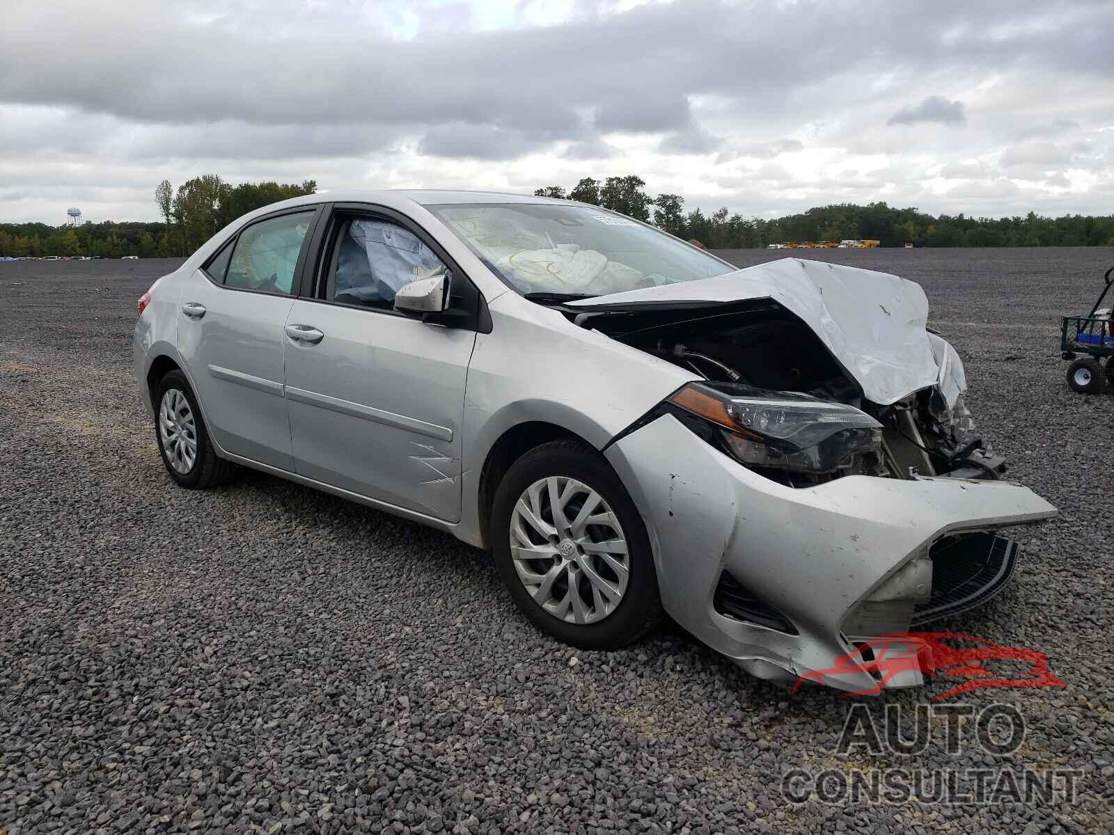 TOYOTA COROLLA 2018 - 5YFBURHE1JP765095