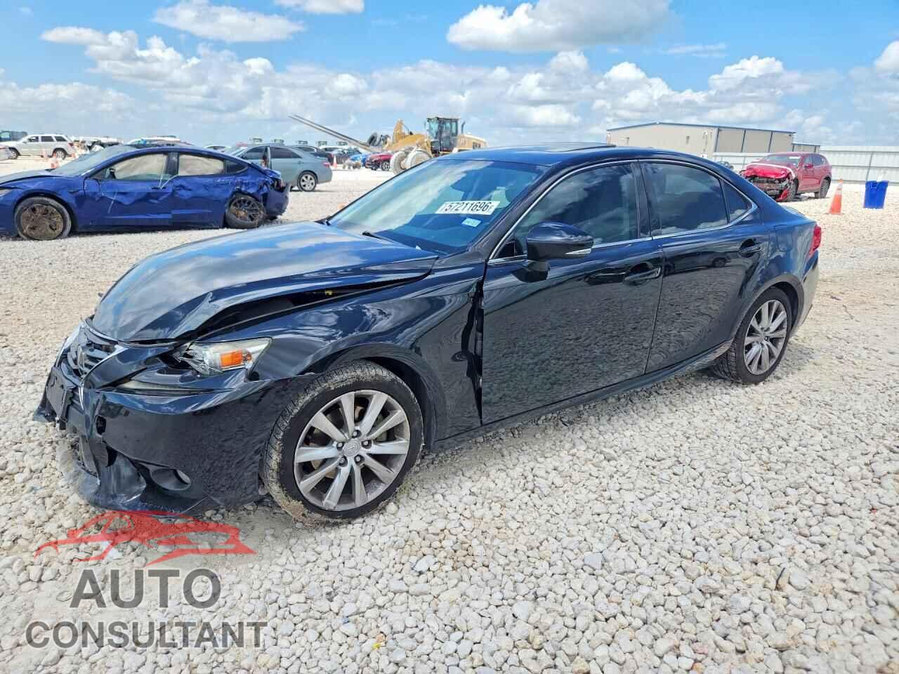 LEXUS IS 2014 - JTHBF1D21E5036135