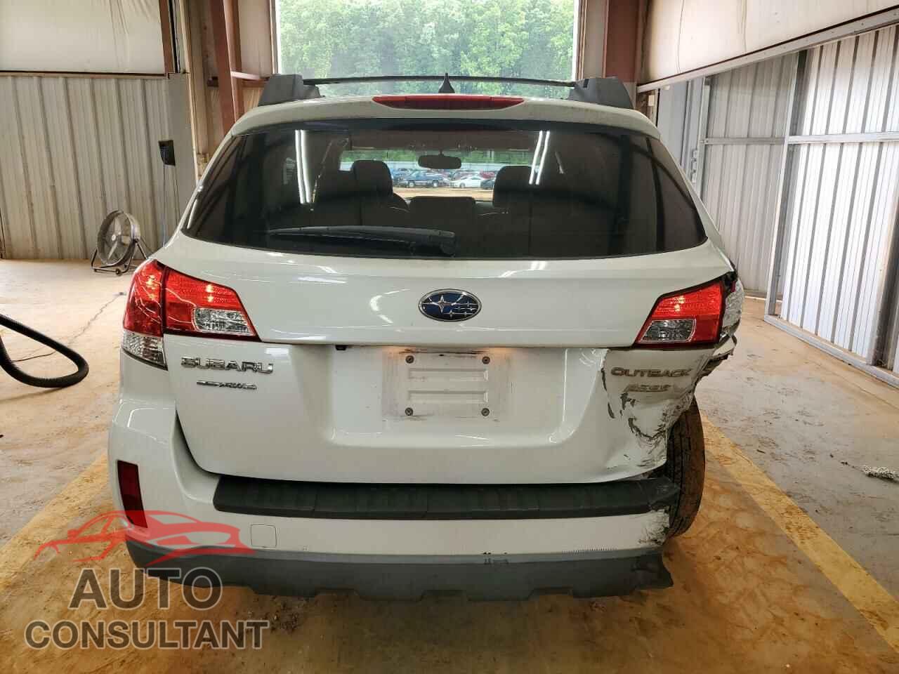 SUBARU OUTBACK 2013 - 4S4BRCSC7D3289997