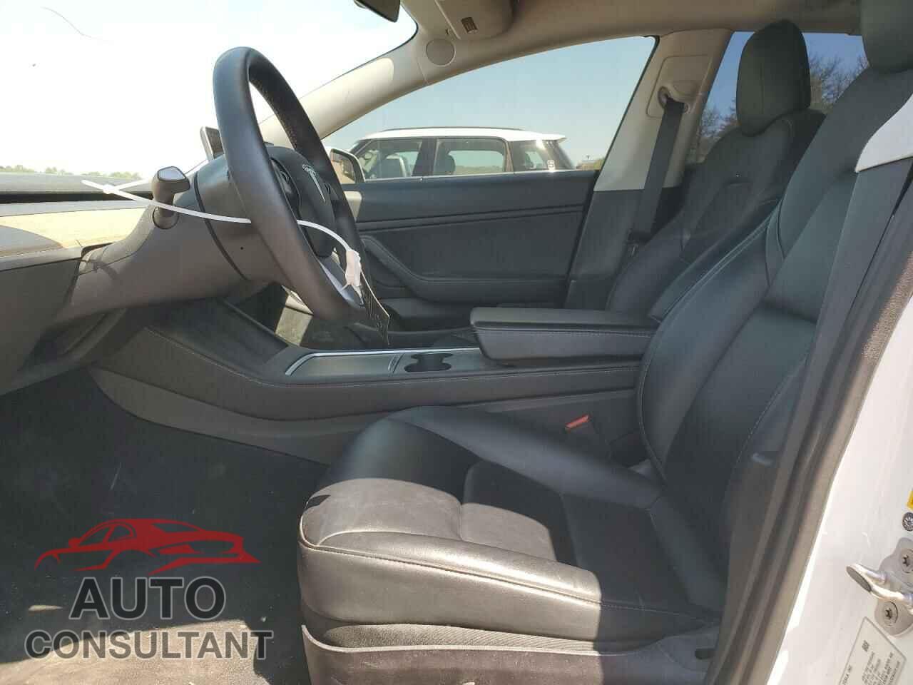 TESLA MODEL 3 2021 - 5YJ3E1EA3MF027335