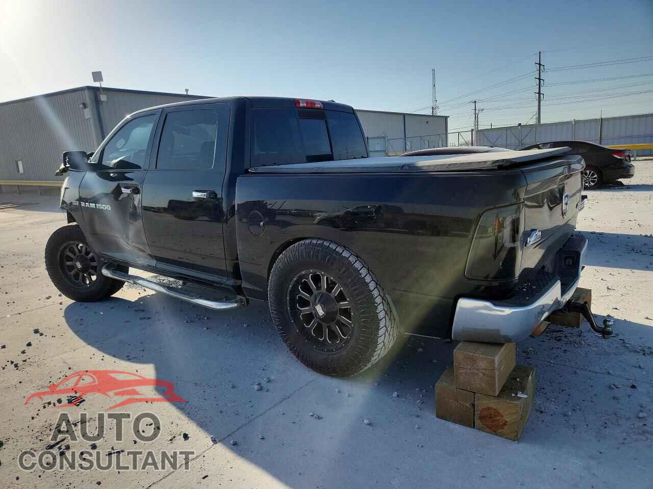 DODGE RAM 1500 2012 - 1C6RD7LT0CS210091
