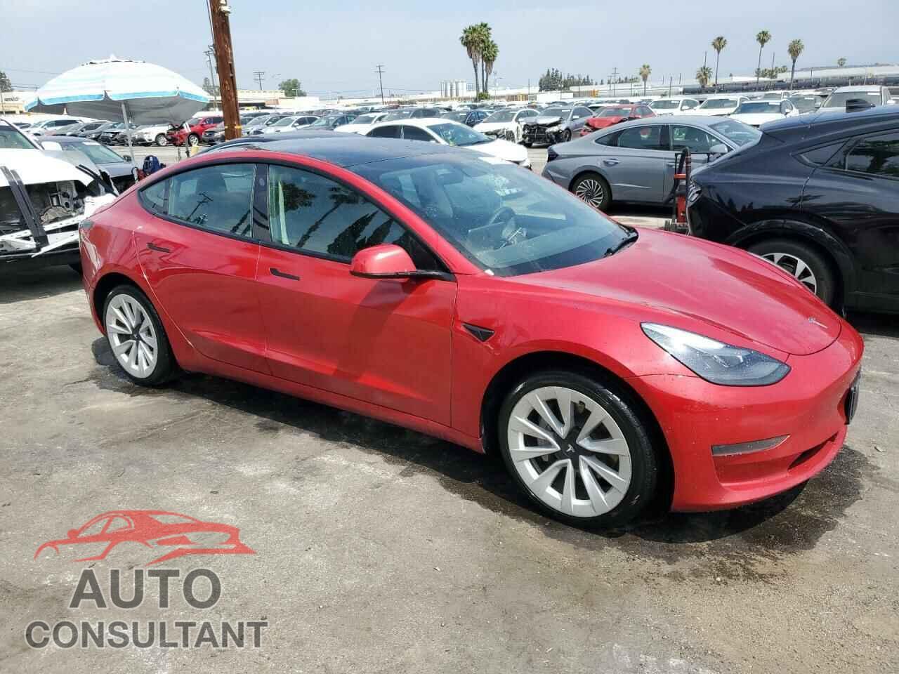 TESLA MODEL 3 2022 - 5YJ3E1EA9NF304409