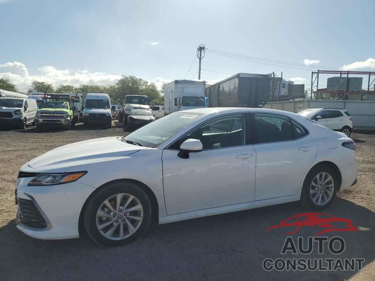 TOYOTA CAMRY 2024 - 4T1C11AK5RU877486