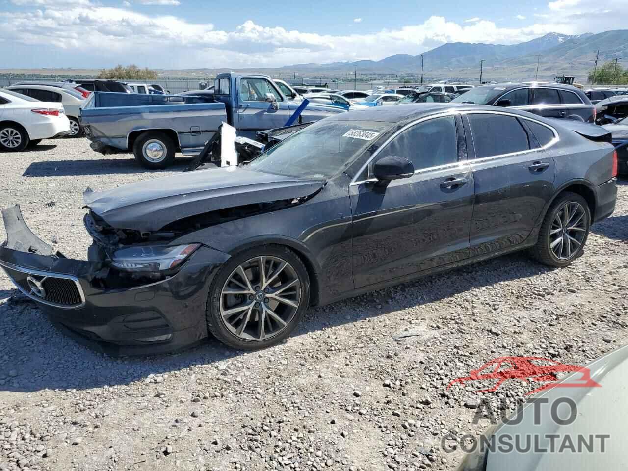 VOLVO S90 2017 - YV1A22MKXH1004904