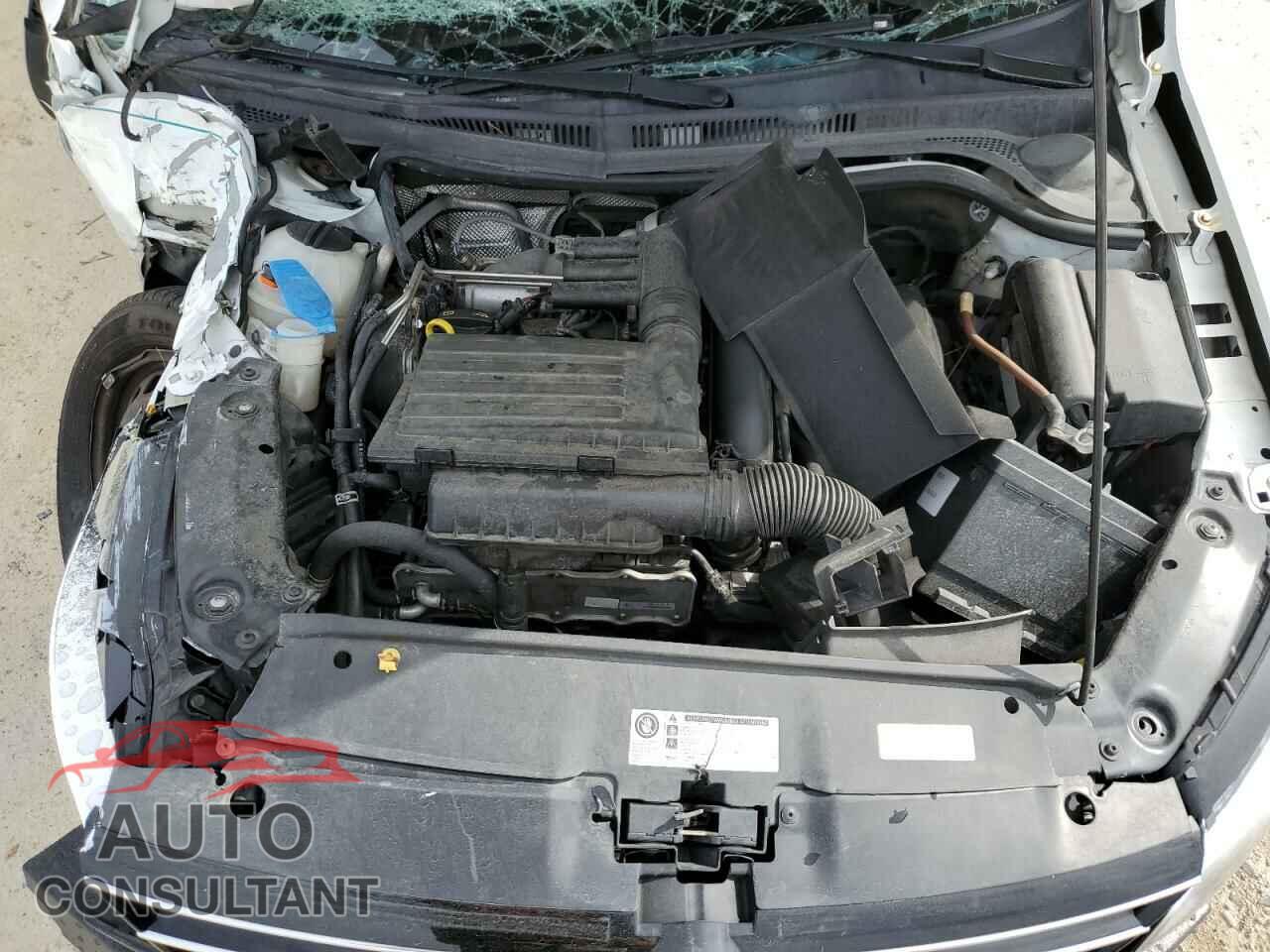 VOLKSWAGEN JETTA 2017 - 3VW2B7AJ5HM257132