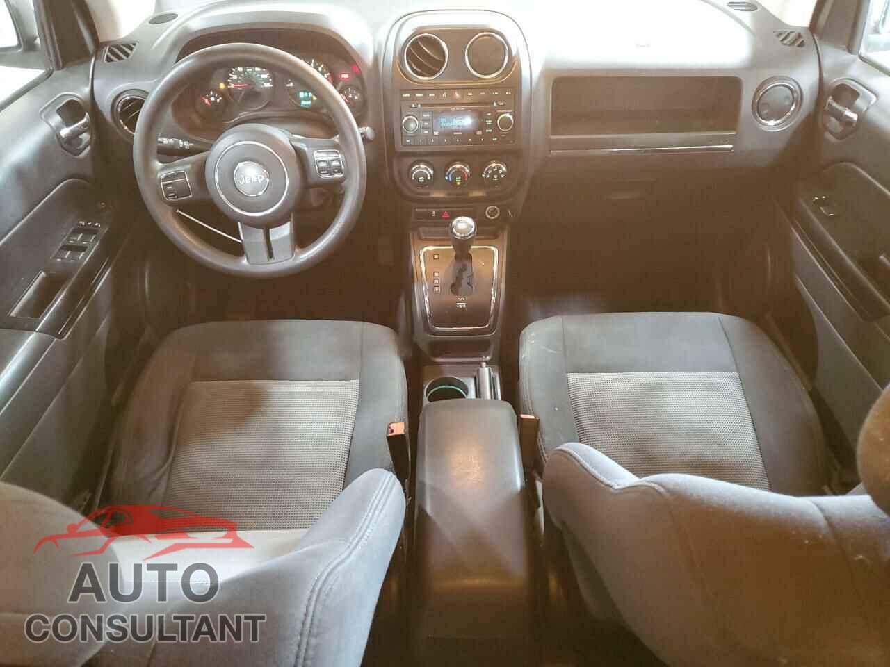 JEEP COMPASS 2011 - 1J4NF1FB1BD266586