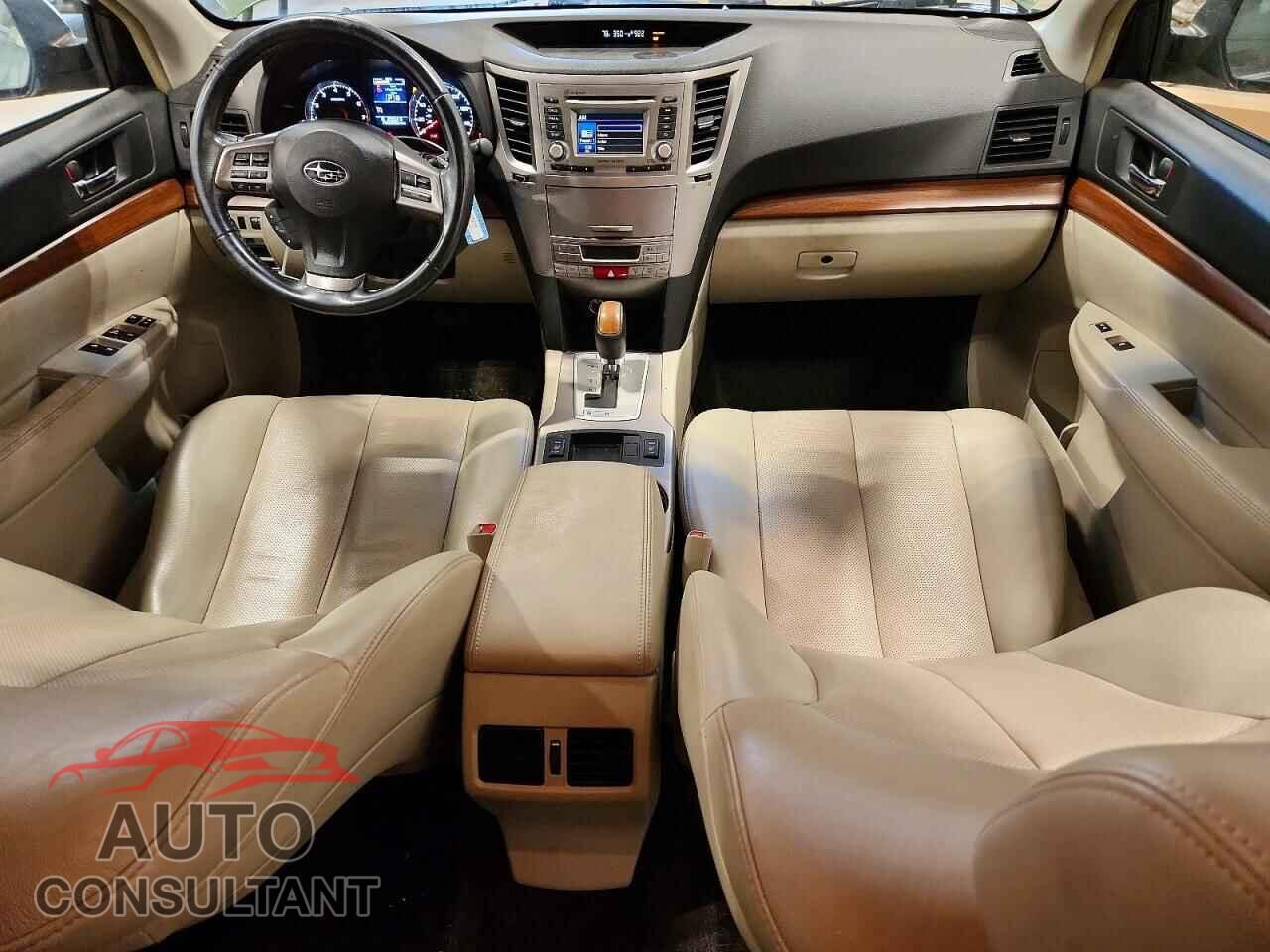 SUBARU OUTBACK 2014 - 4S4BRBLC7E3255018
