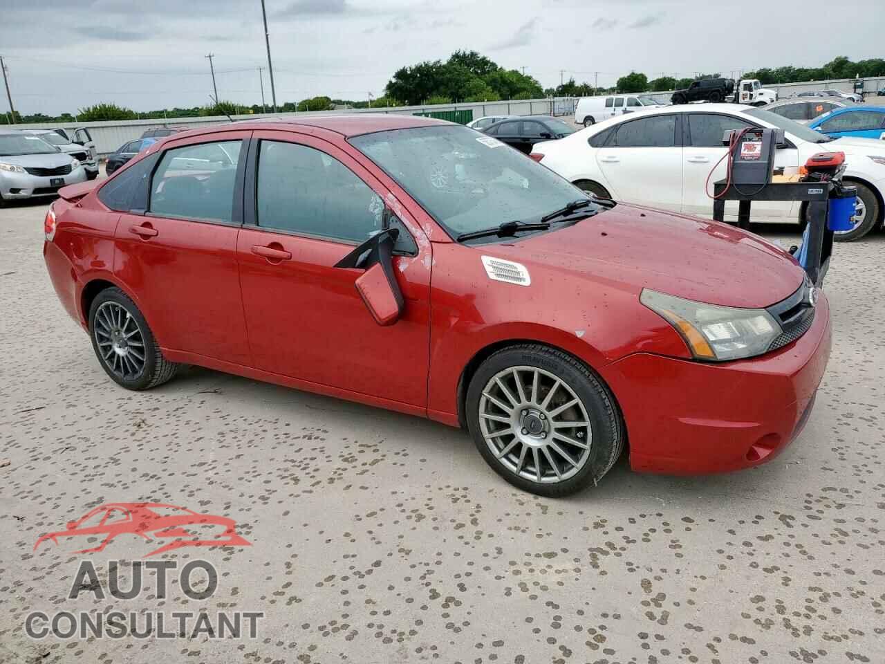 FORD FOCUS 2011 - 1FAHP3GN1BW204135